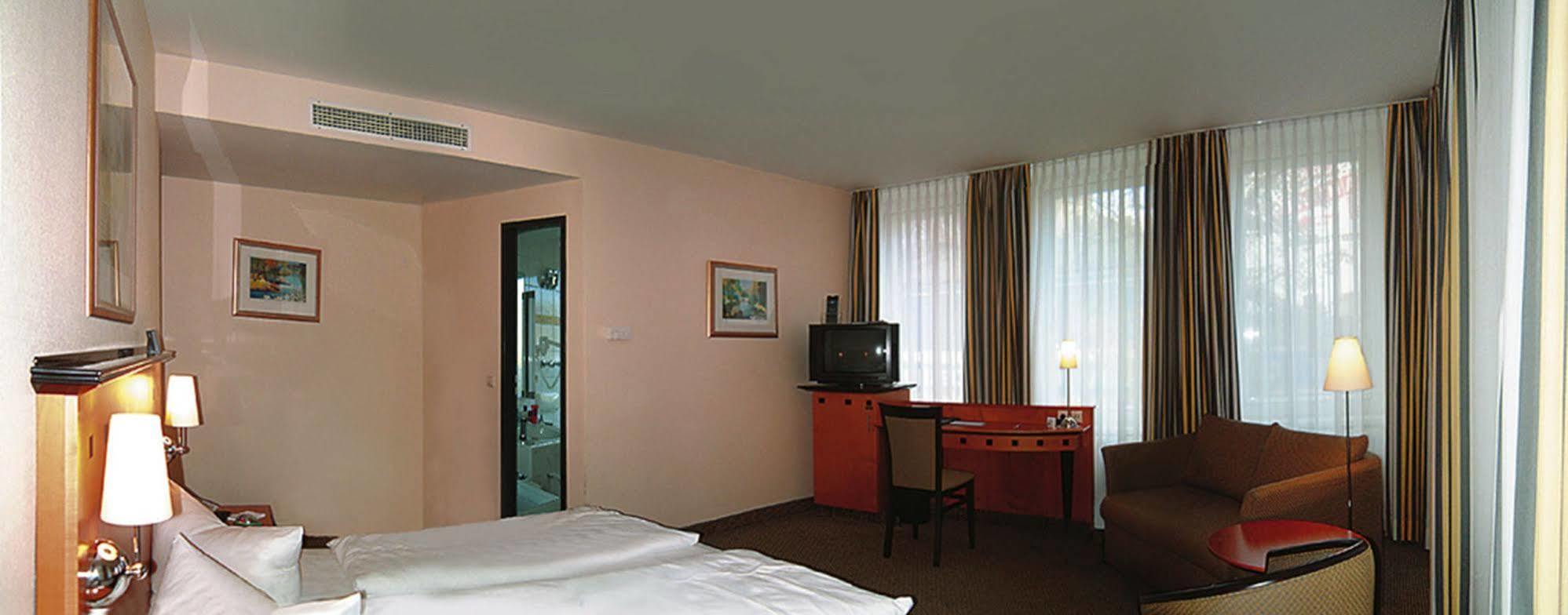 Alt Tempelhof Hotel